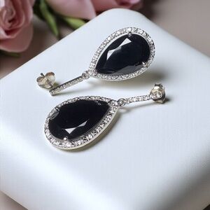 🌺NEW! Sterling Black & Sapphire Drop Earrings